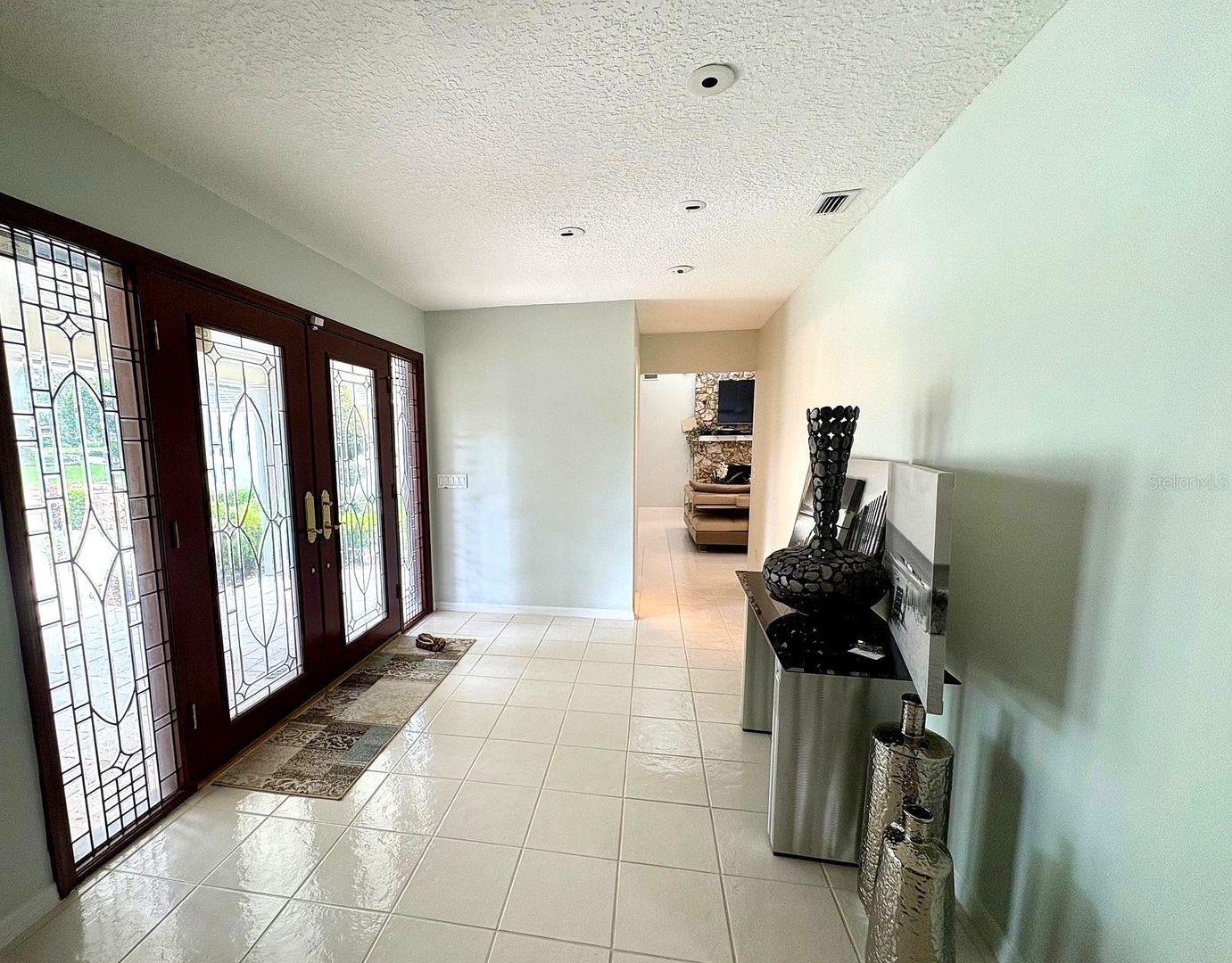 Image 6 of 10 For 1307 Sweetwater Club Boulevard
