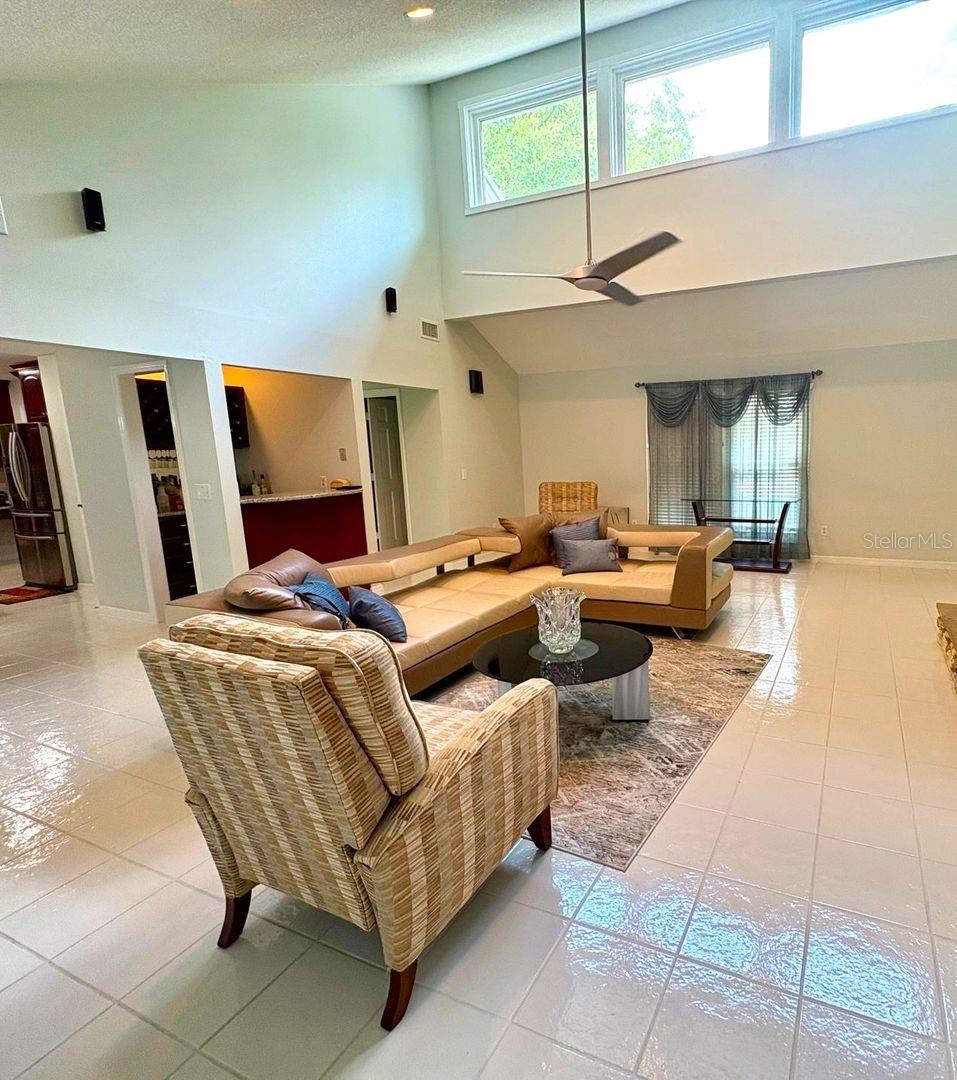 Image 7 of 10 For 1307 Sweetwater Club Boulevard