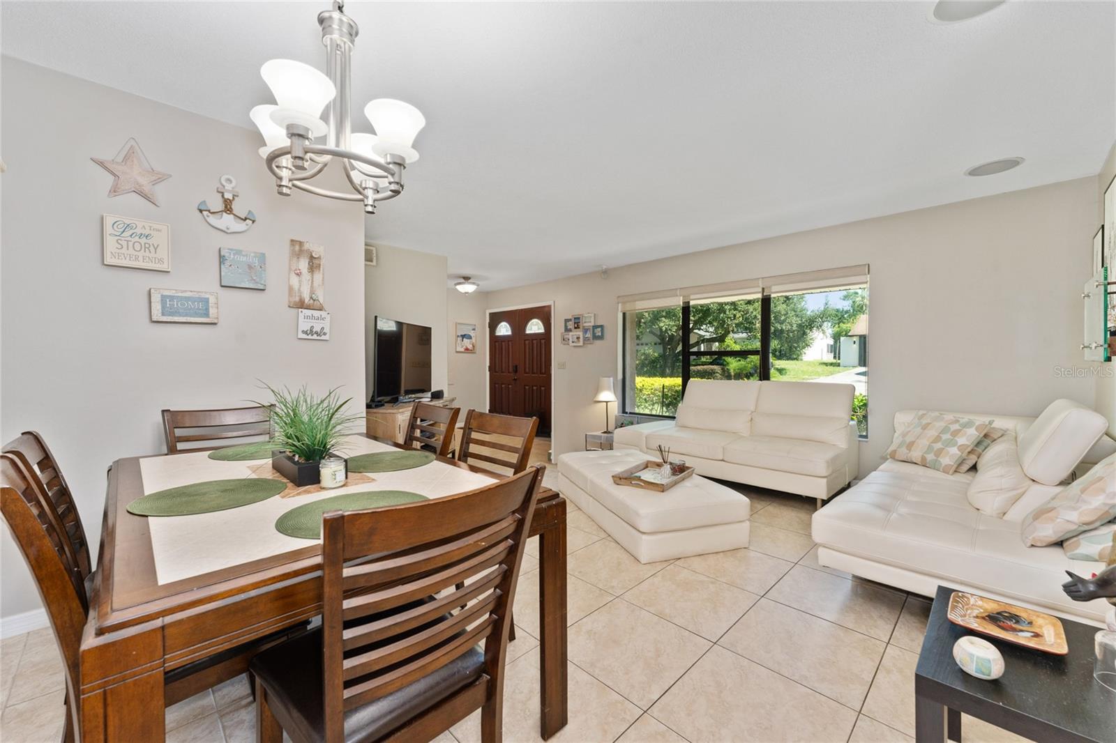 Image 19 of 38 For 7022 Talbot Drive