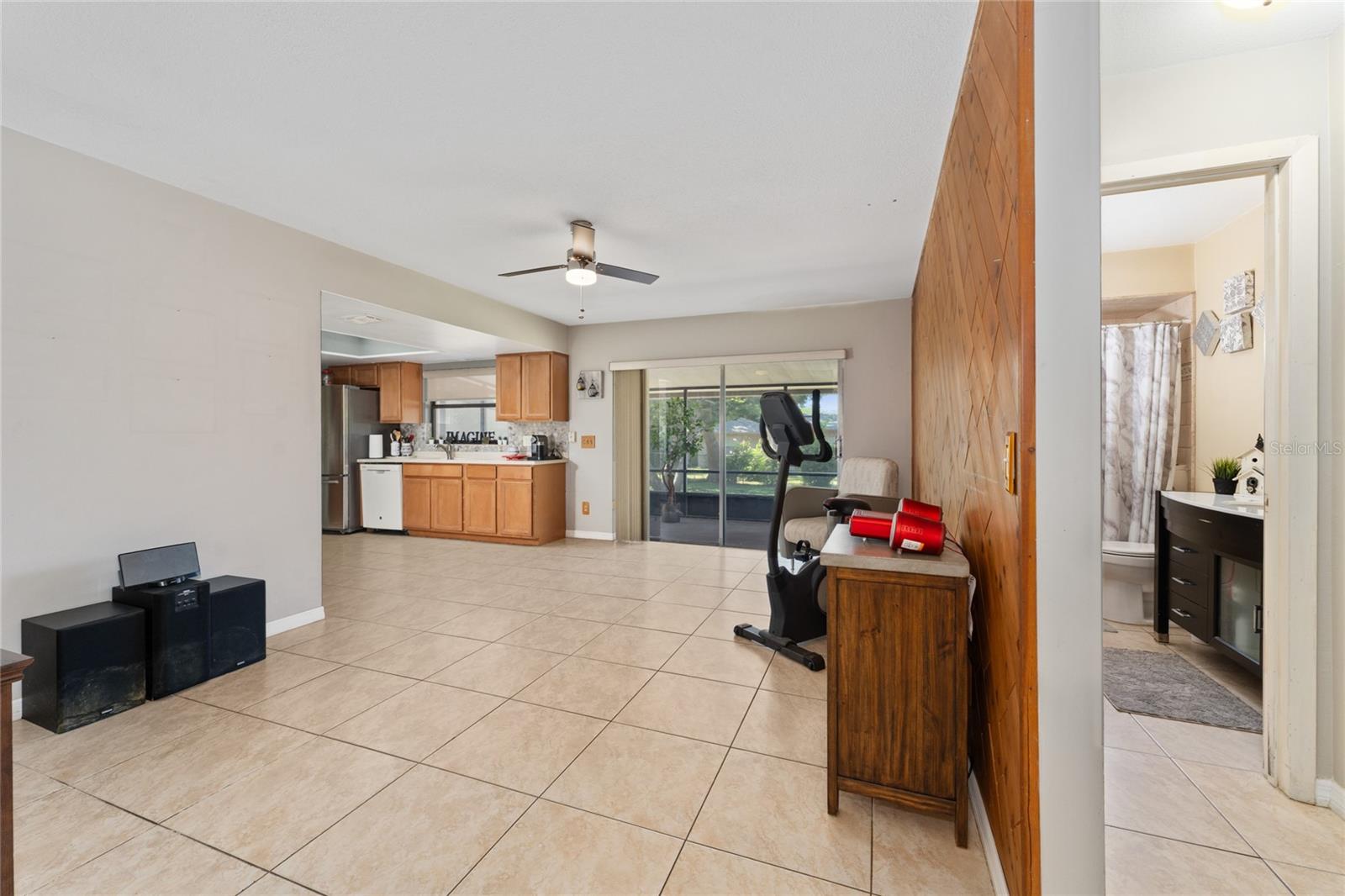 Image 24 of 38 For 7022 Talbot Drive
