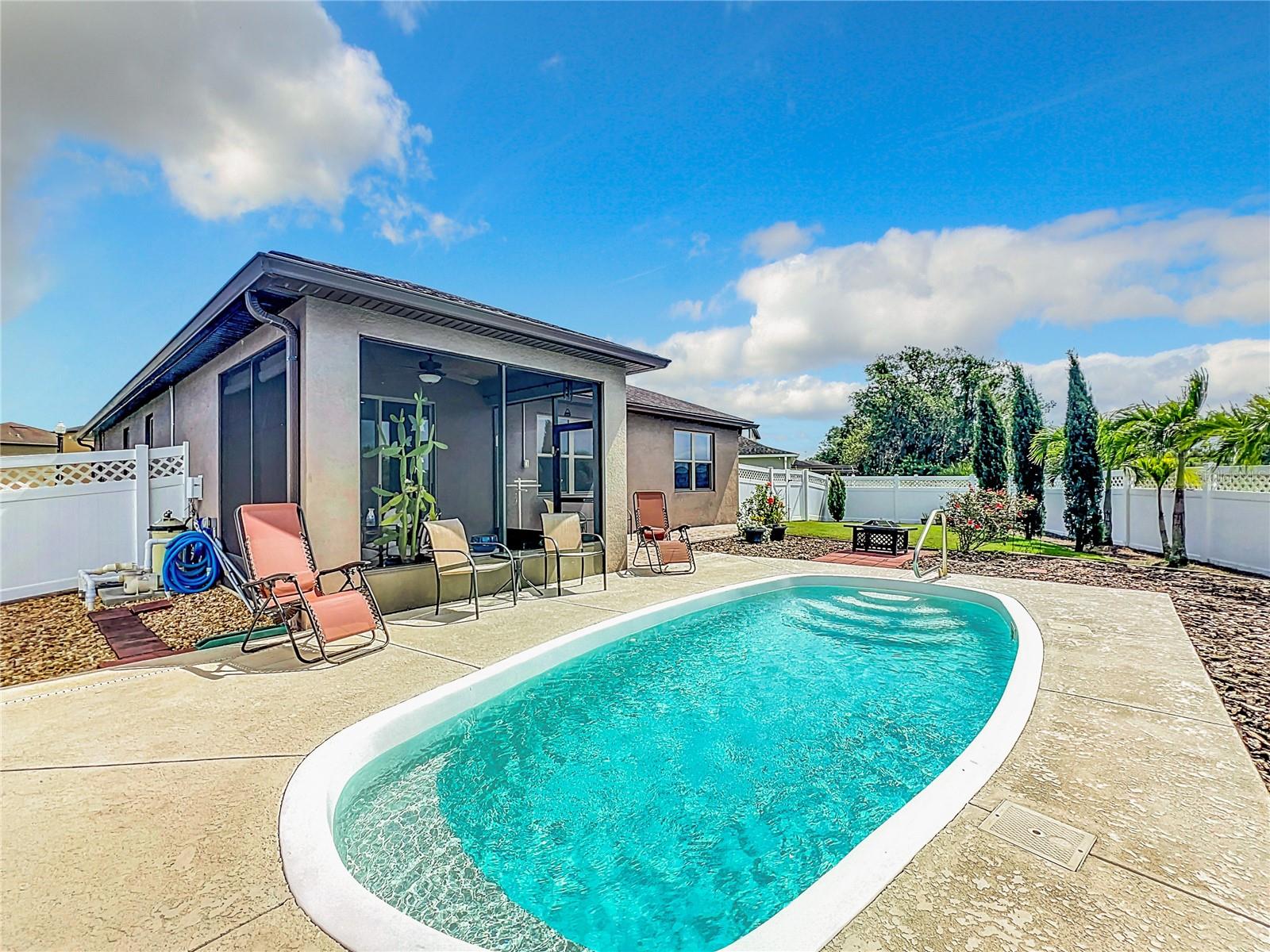 Image 39 of 48 For 8804 Hinsdale Heights Drive