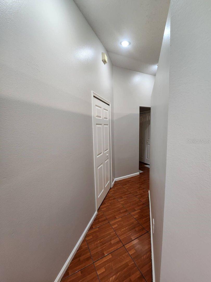 Image 41 of 51 For 801 Hazel Grove Court