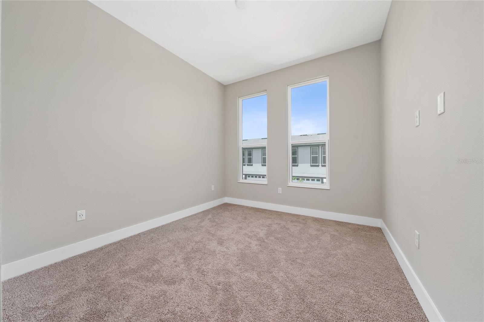 Image 10 of 19 For 1800 Houston Street