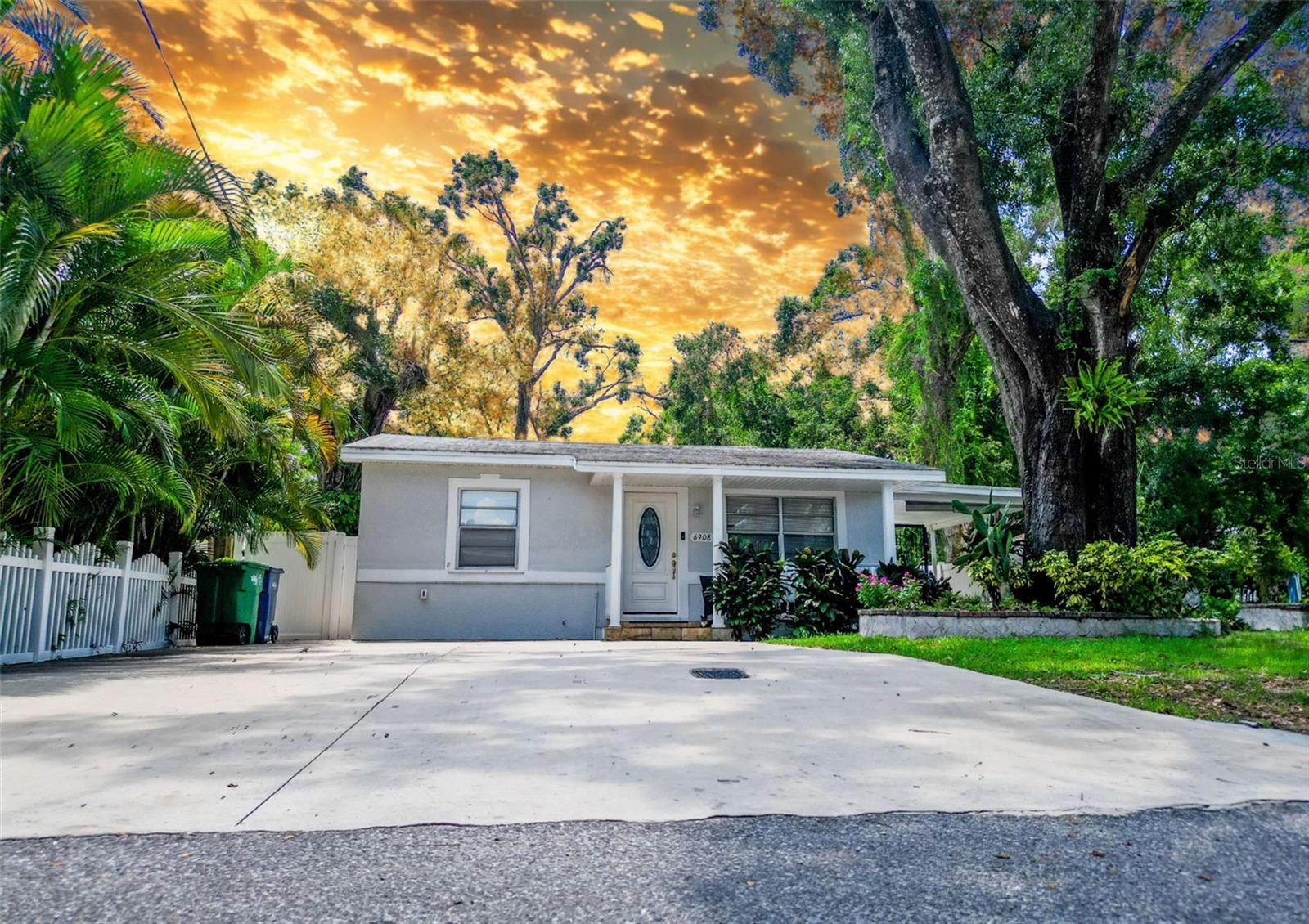 Details for 6908 Oregon Avenue, TAMPA, FL 33604