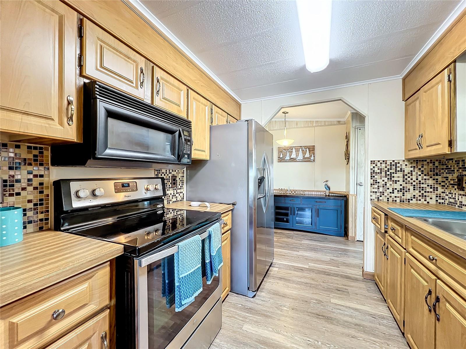 Image 14 of 47 For 6782 Brentwood Drive Ne