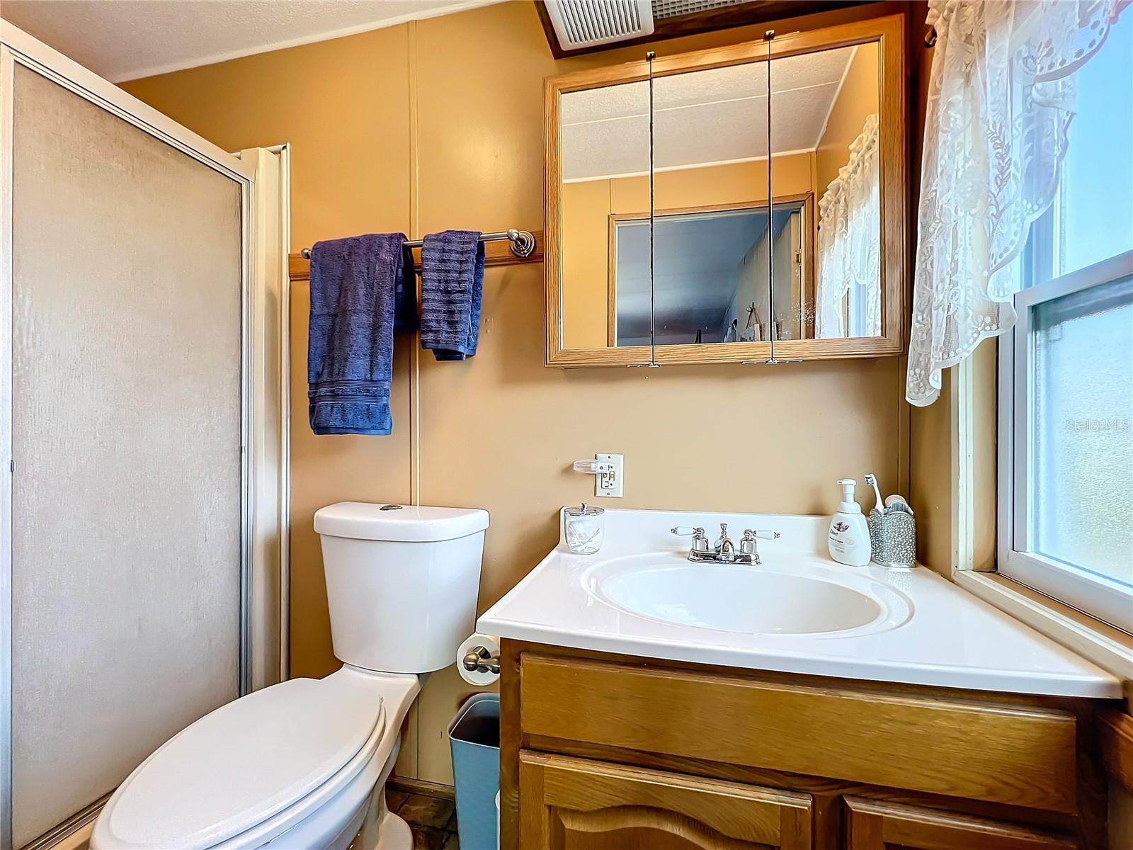 Image 20 of 47 For 6782 Brentwood Drive Ne