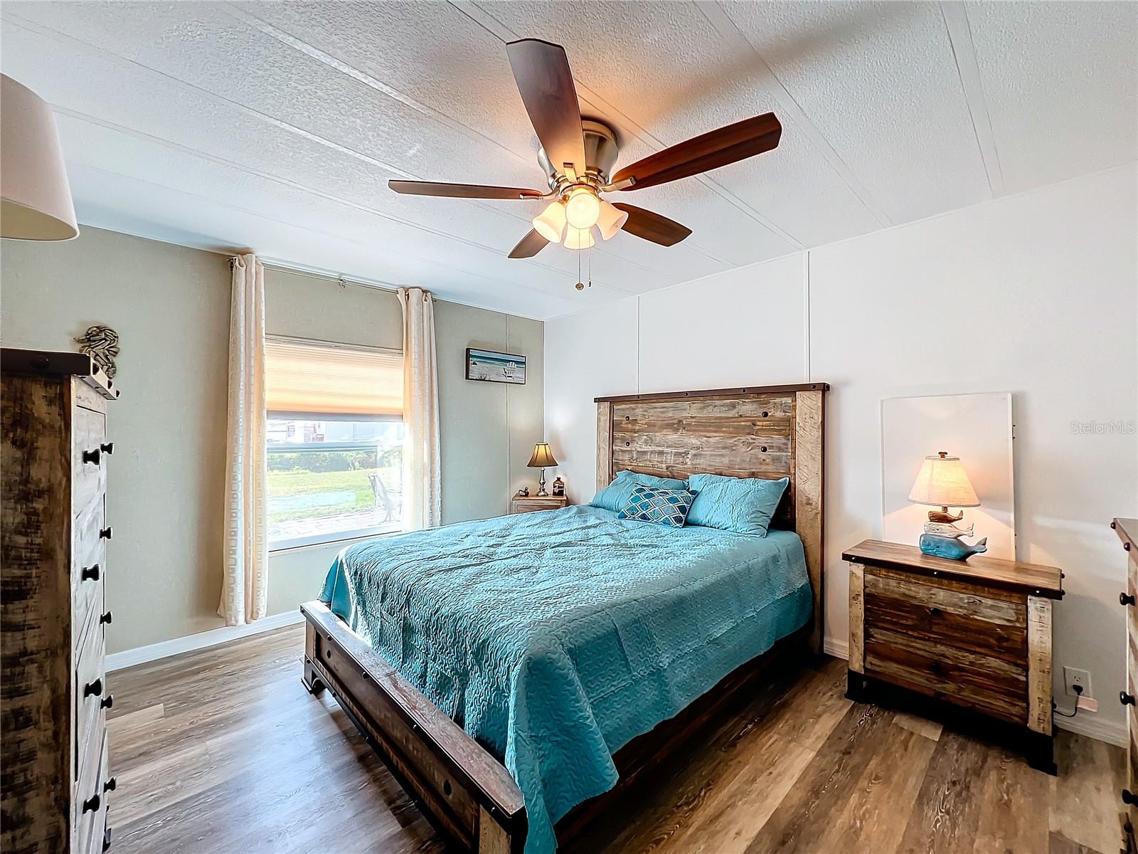 Image 22 of 47 For 6782 Brentwood Drive Ne