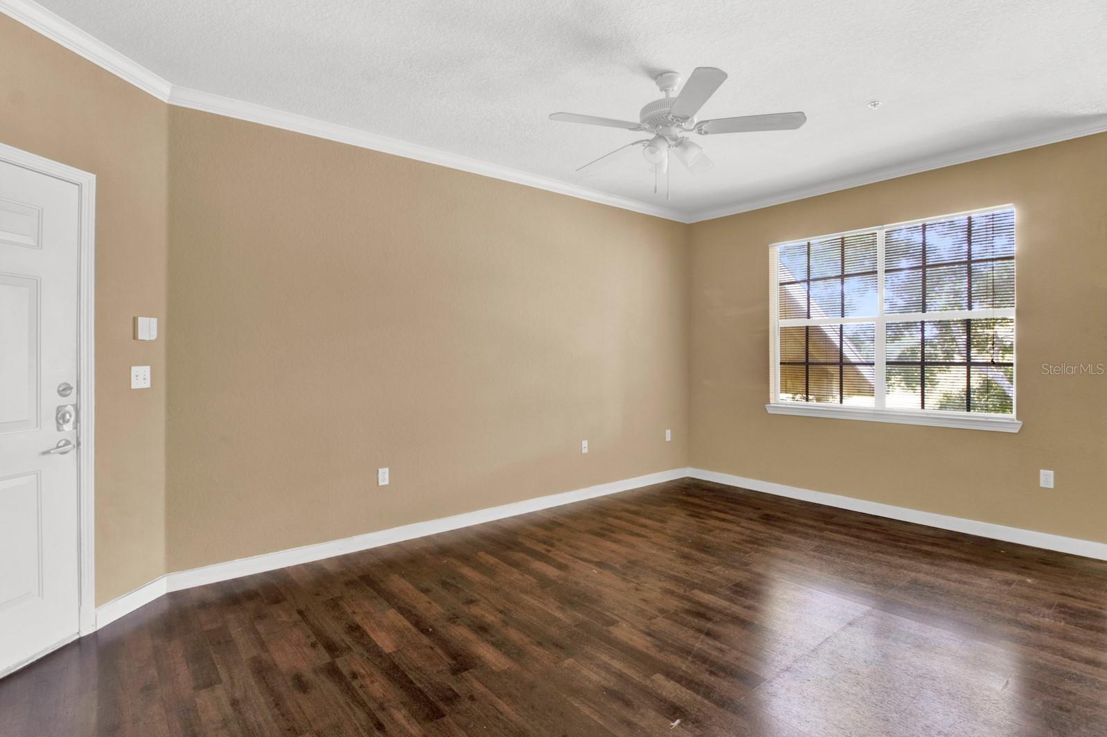 Image 3 of 8 For 2598 Robert Trent Jones Drive 1033