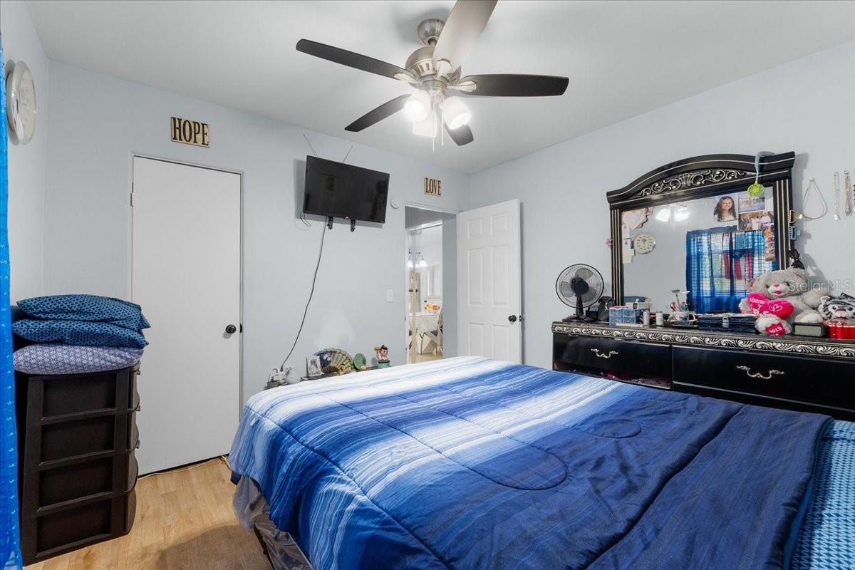 Image 17 of 23 For 3393 Avenue J Nw