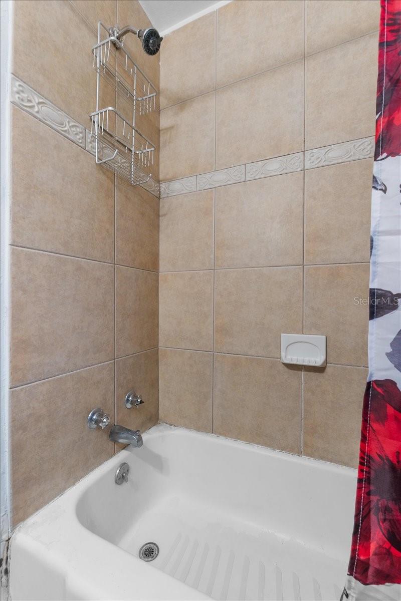 Image 19 of 23 For 3393 Avenue J Nw