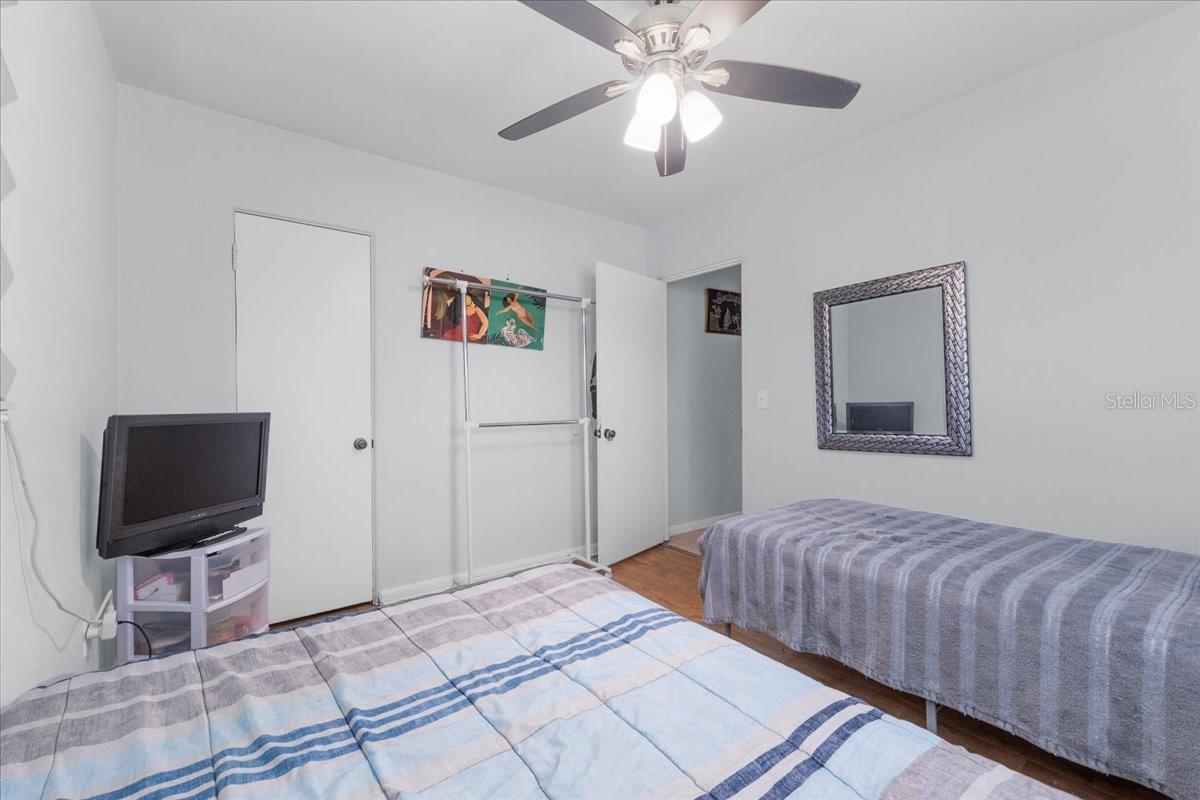 Image 21 of 23 For 3393 Avenue J Nw