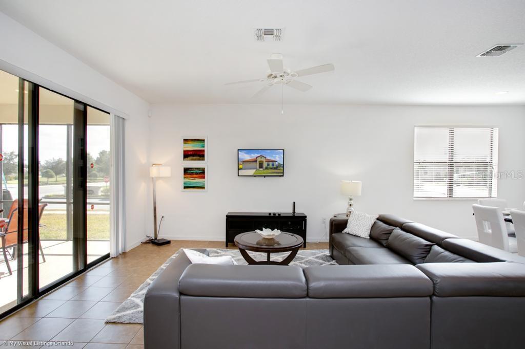 Image 9 of 28 For 2505 Rosemont Circle