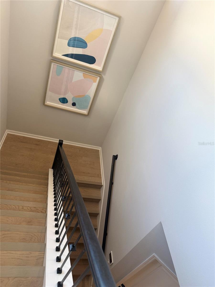 Image 43 of 91 For 2948 Scout Street