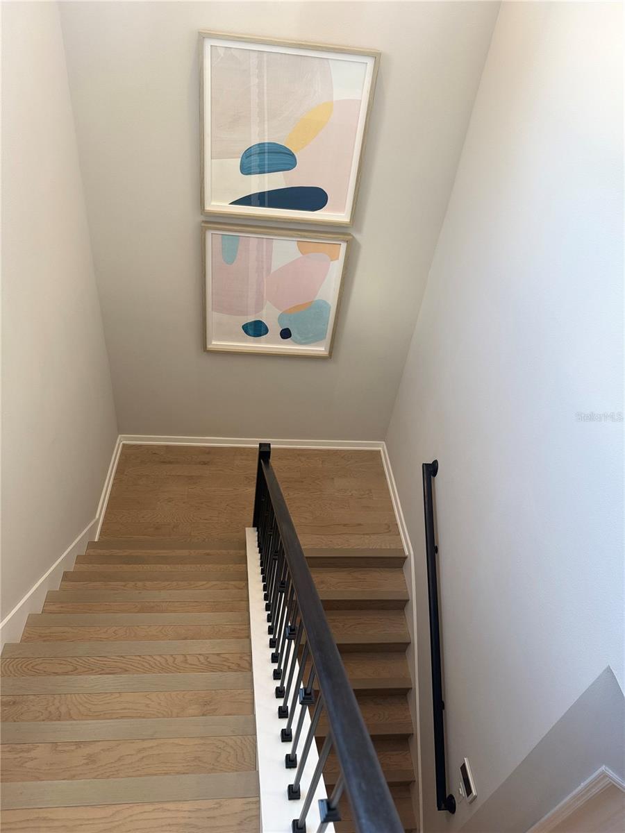 Image 44 of 91 For 2948 Scout Street