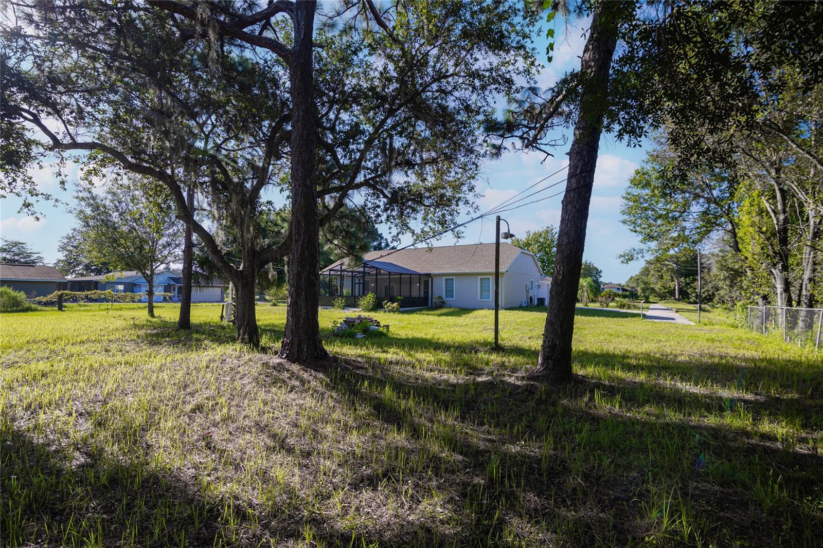 Image 14 of 48 For 3051 Granada Boulevard