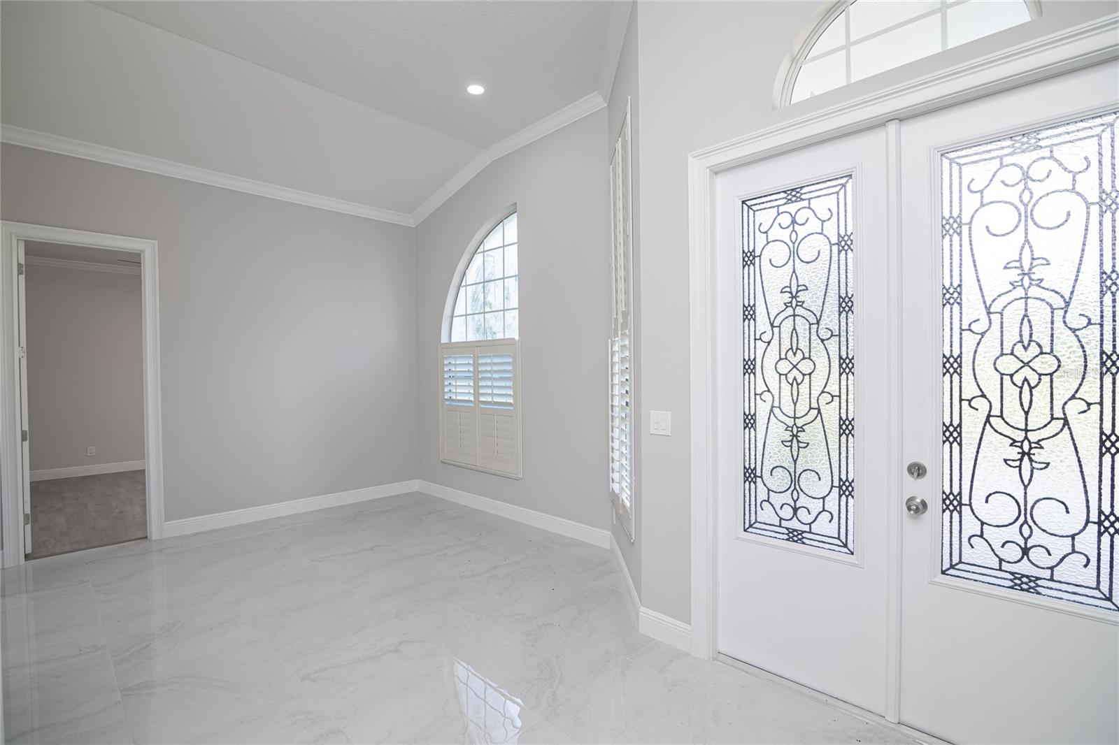 Image 21 of 48 For 3051 Granada Boulevard