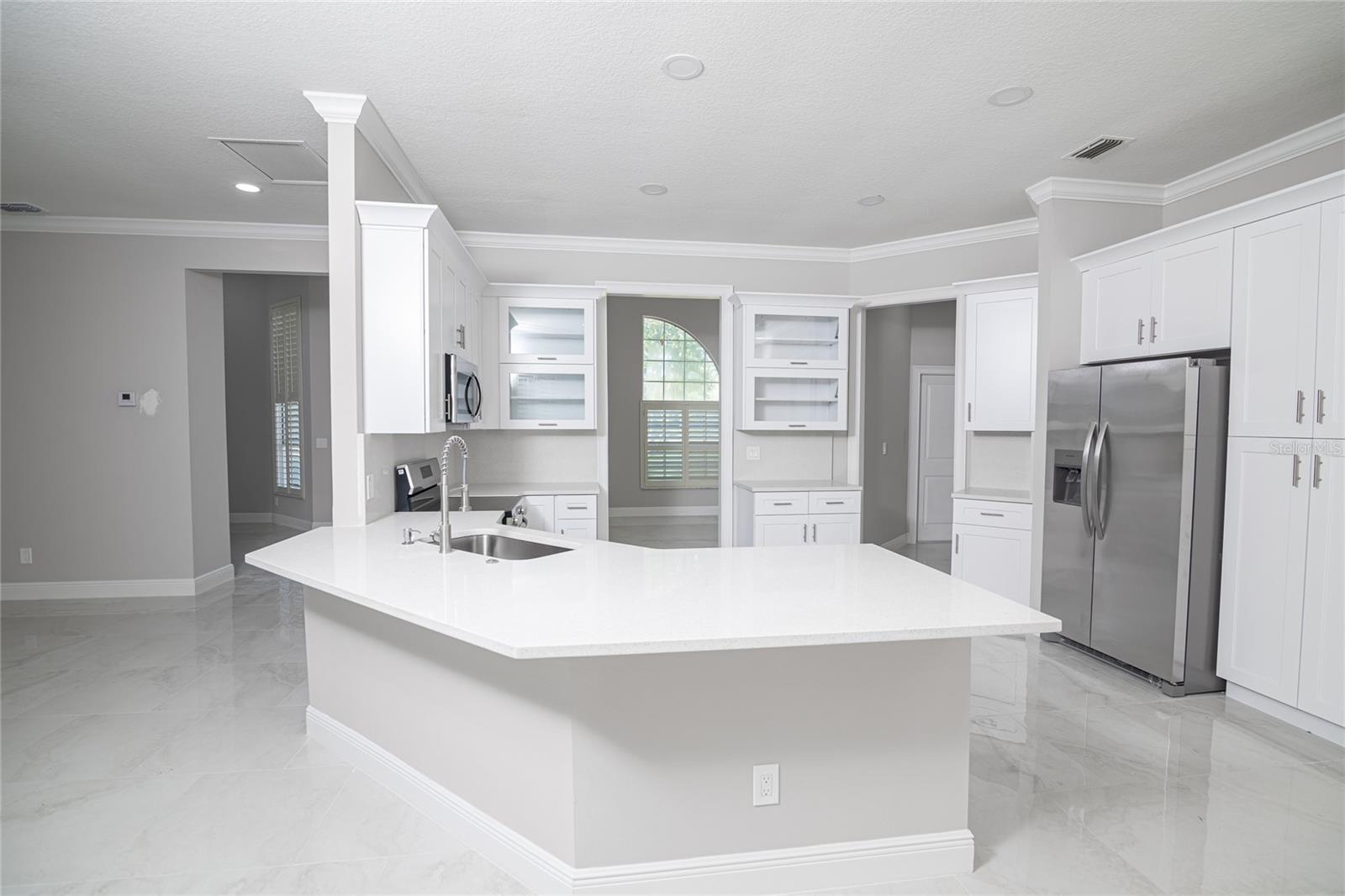 Image 27 of 48 For 3051 Granada Boulevard