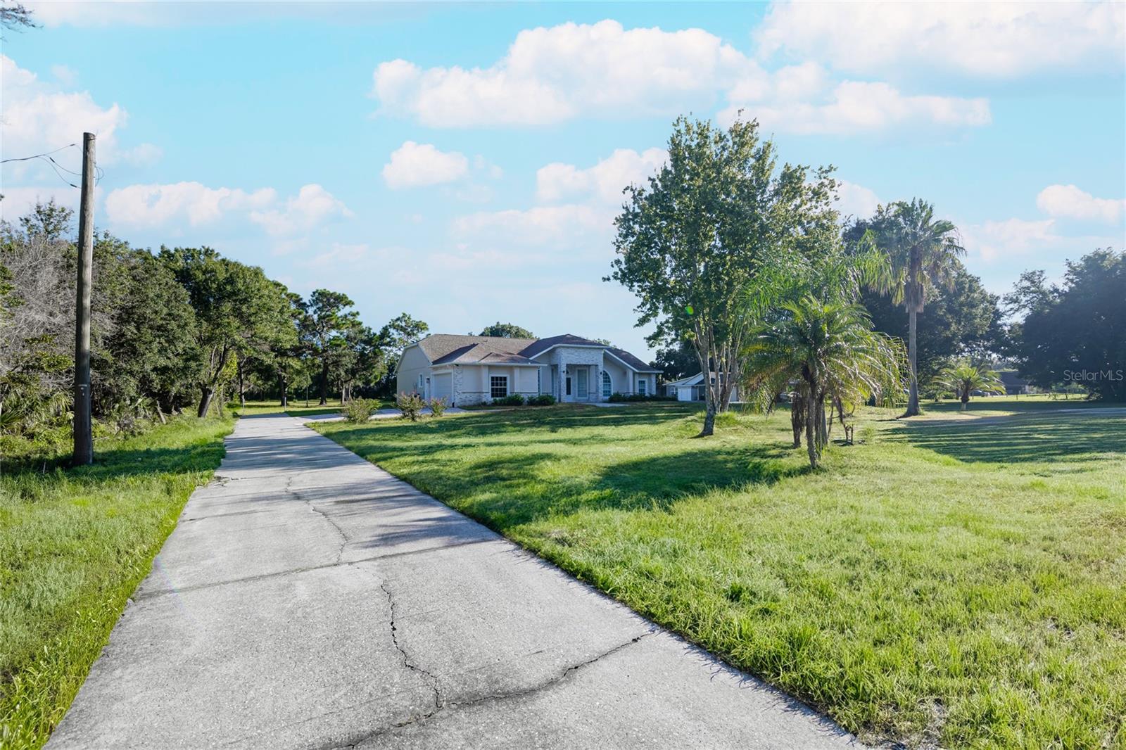 Image 33 of 48 For 3051 Granada Boulevard