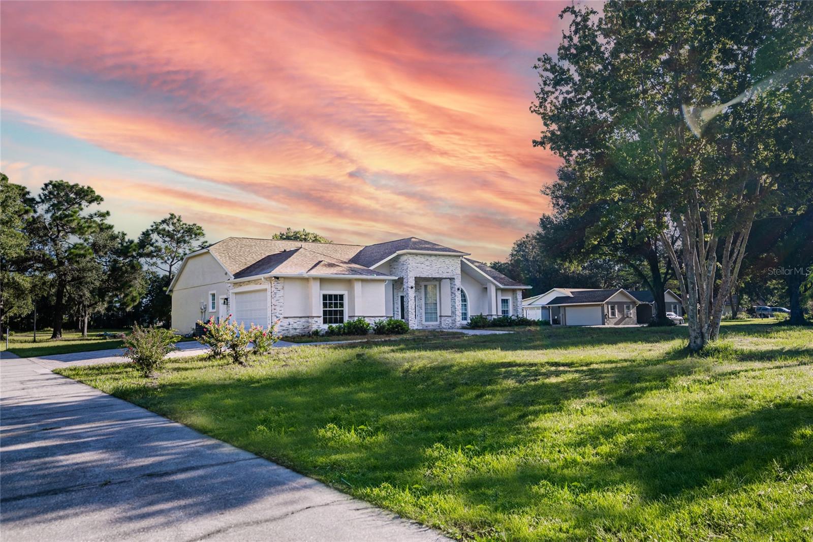 Image 36 of 48 For 3051 Granada Boulevard