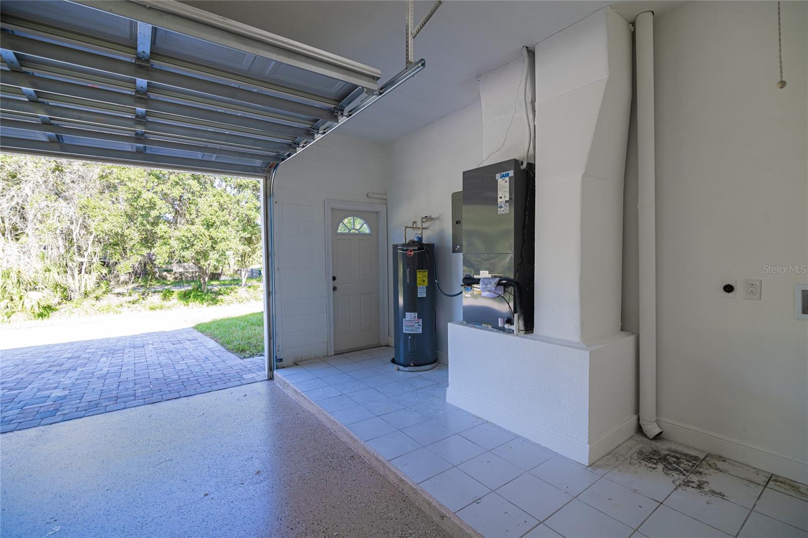 Image 44 of 48 For 3051 Granada Boulevard