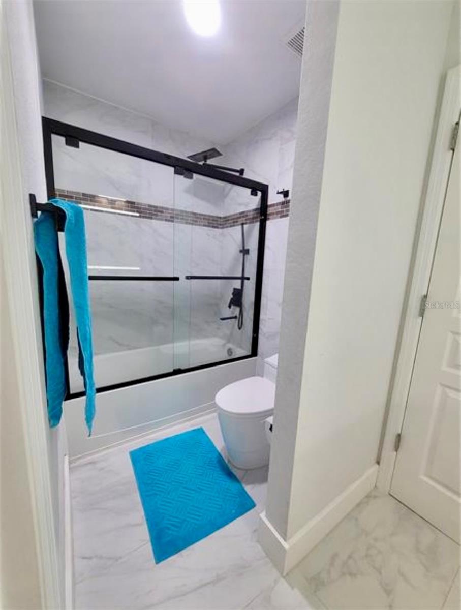 Image 22 of 30 For 7628 Brofield Avenue