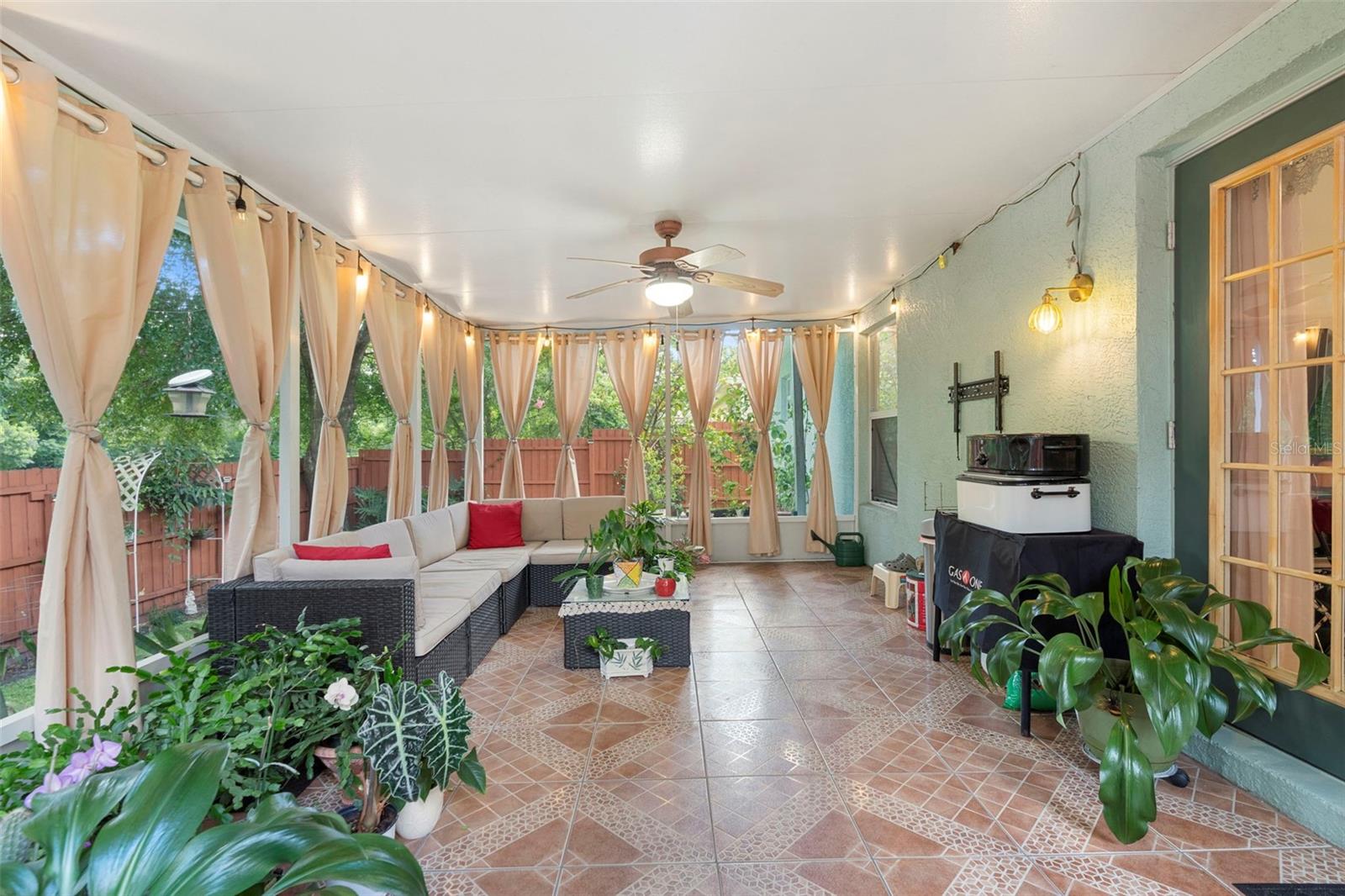 Image 33 of 41 For 2242 Wekiva Reserve Boulevard