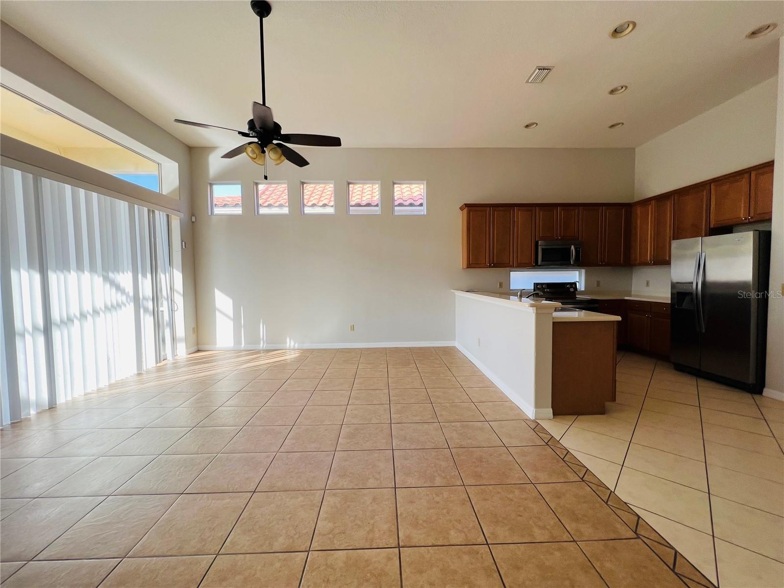 Image 15 of 28 For 8413 Saint Marino Boulevard