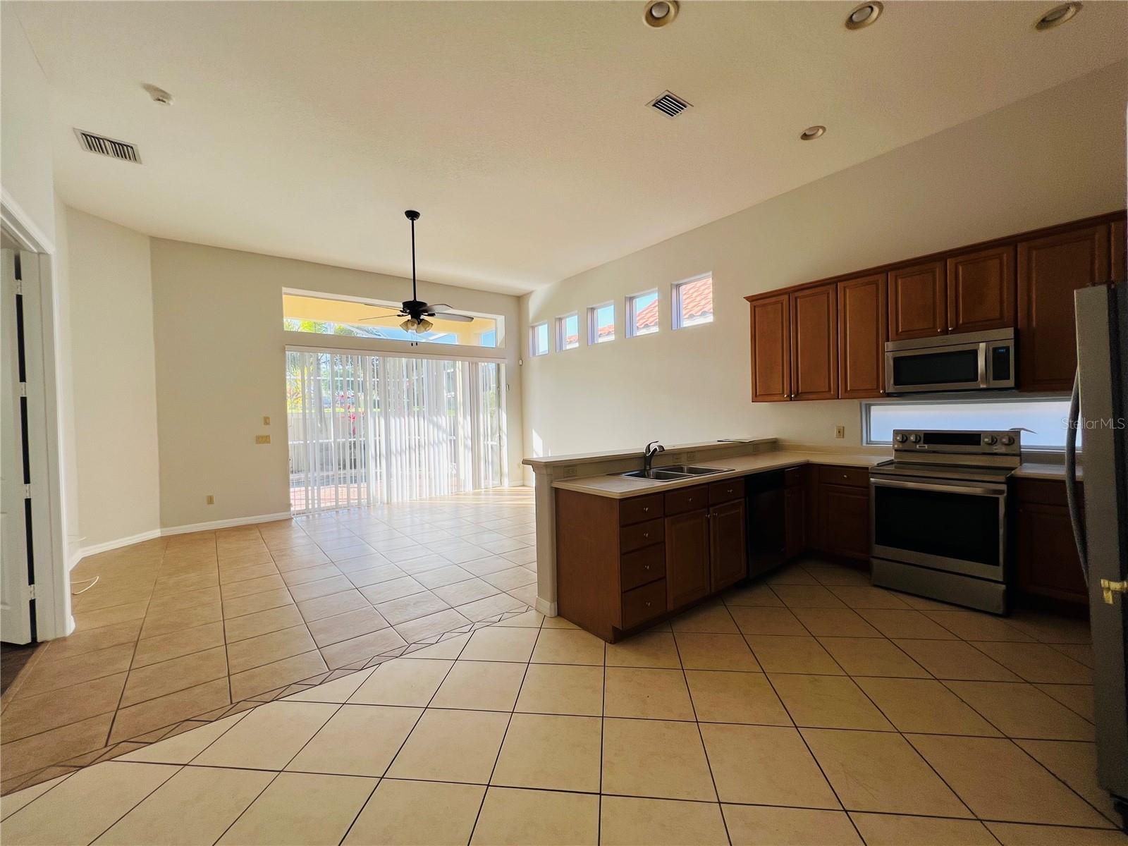 Image 2 of 28 For 8413 Saint Marino Boulevard