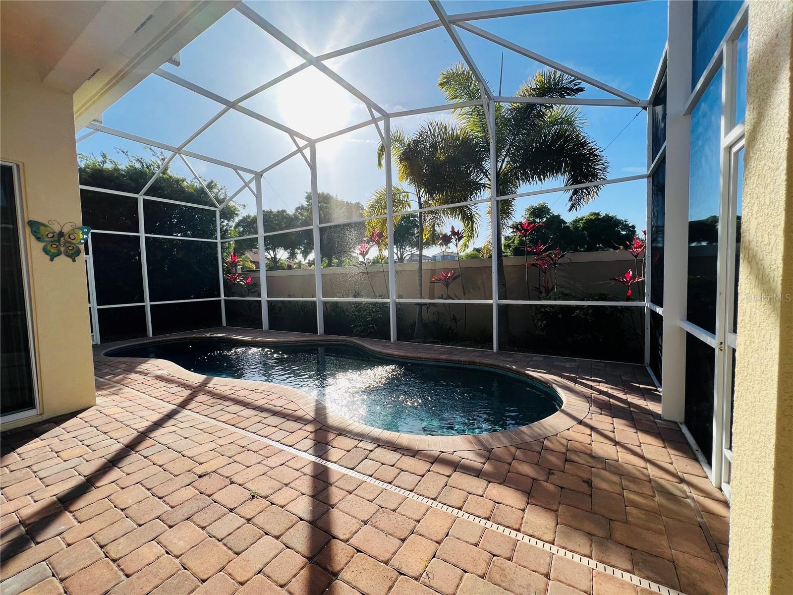 Image 27 of 28 For 8413 Saint Marino Boulevard