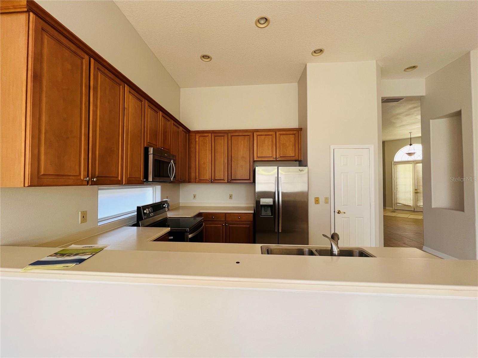 Image 8 of 28 For 8413 Saint Marino Boulevard