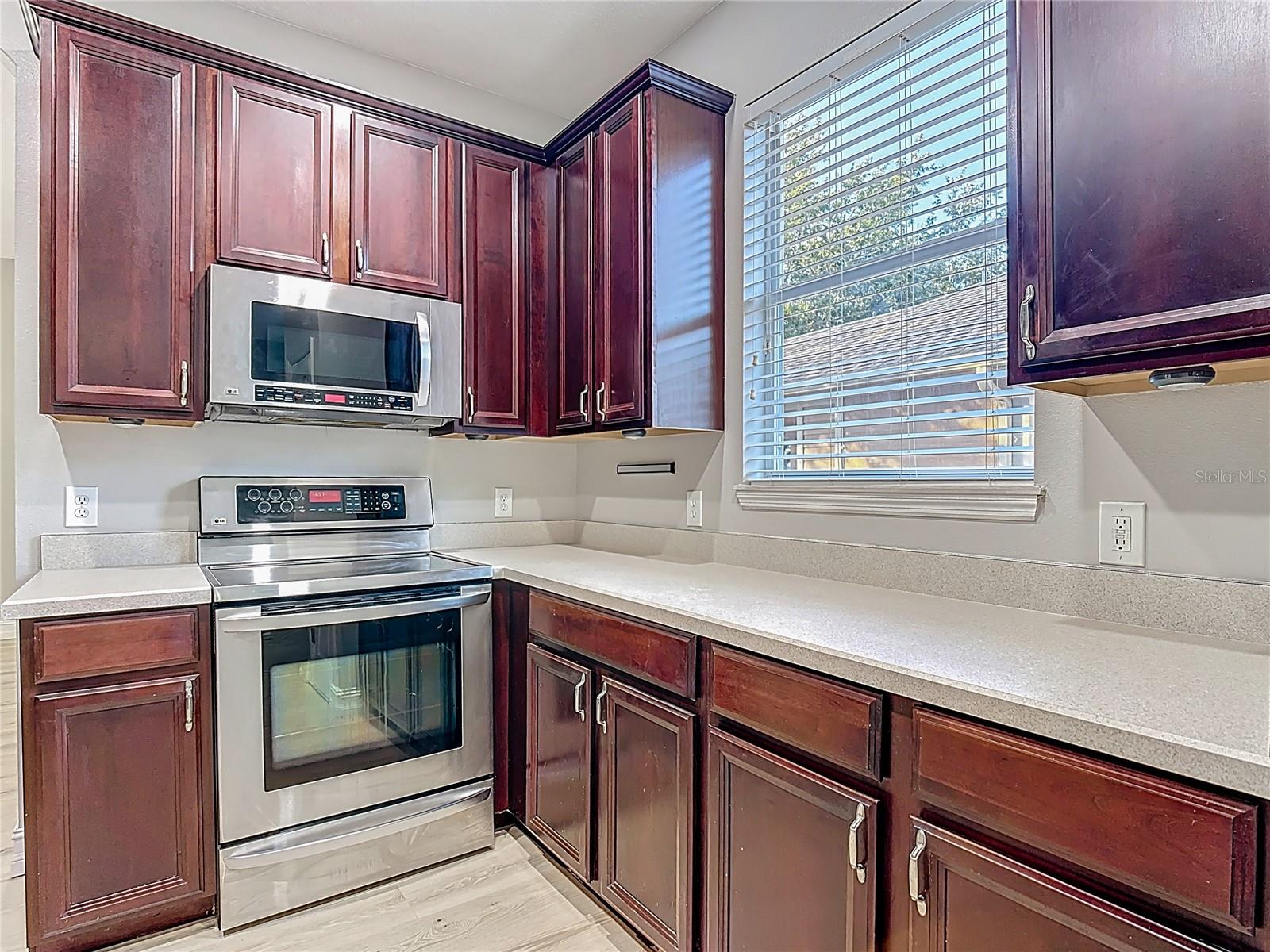 Image 23 of 54 For 3325 Primrose Willow Drive
