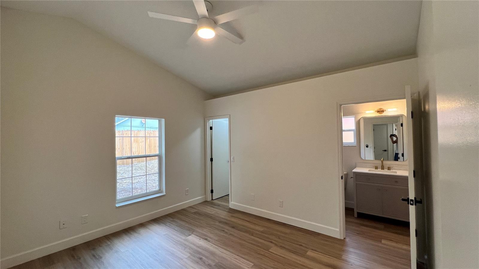 Image 10 of 18 For 5617 Golf Club Parkway