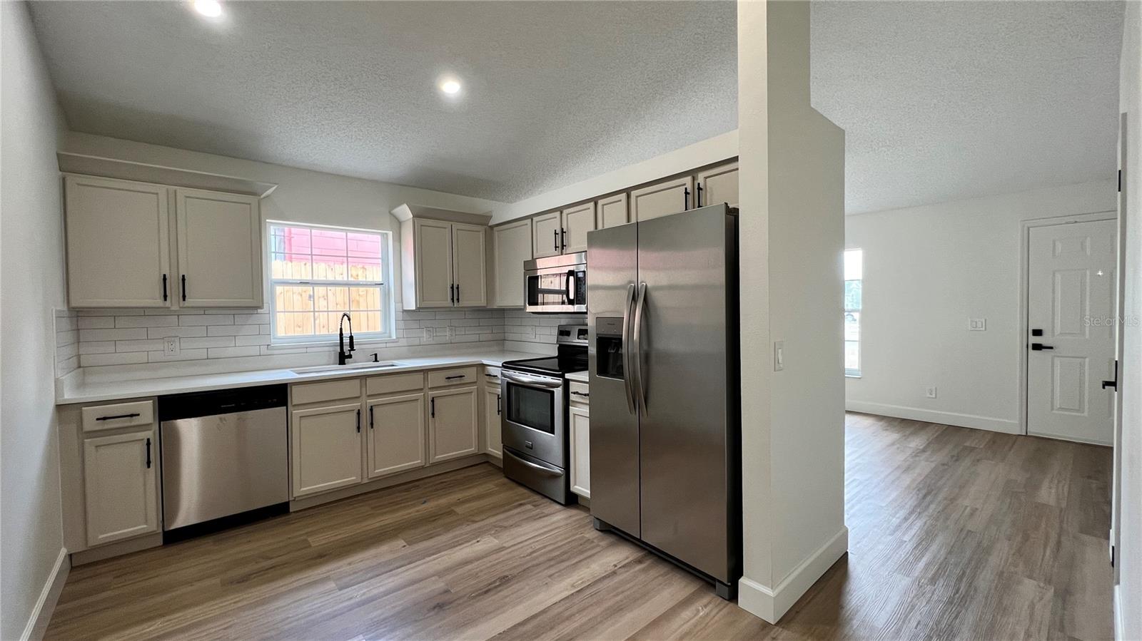 Image 5 of 18 For 5617 Golf Club Parkway