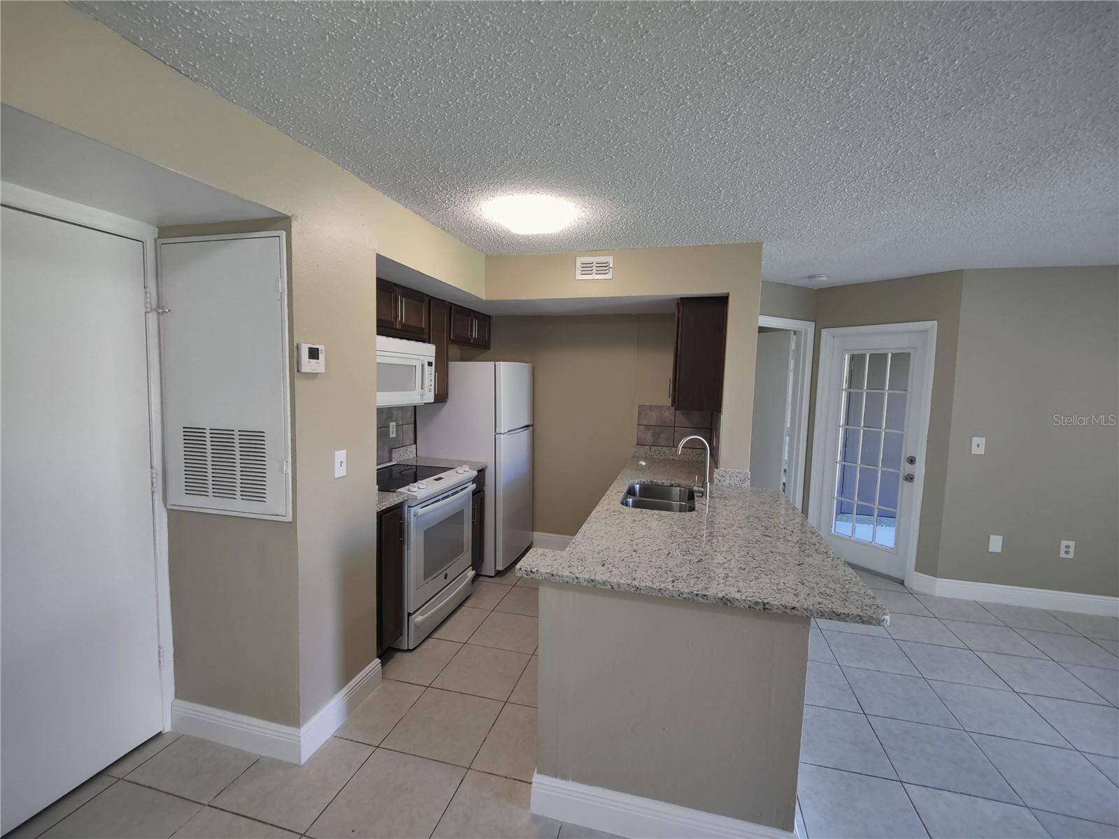 Image 2 of 35 For 445 Fountainhead Circle 157
