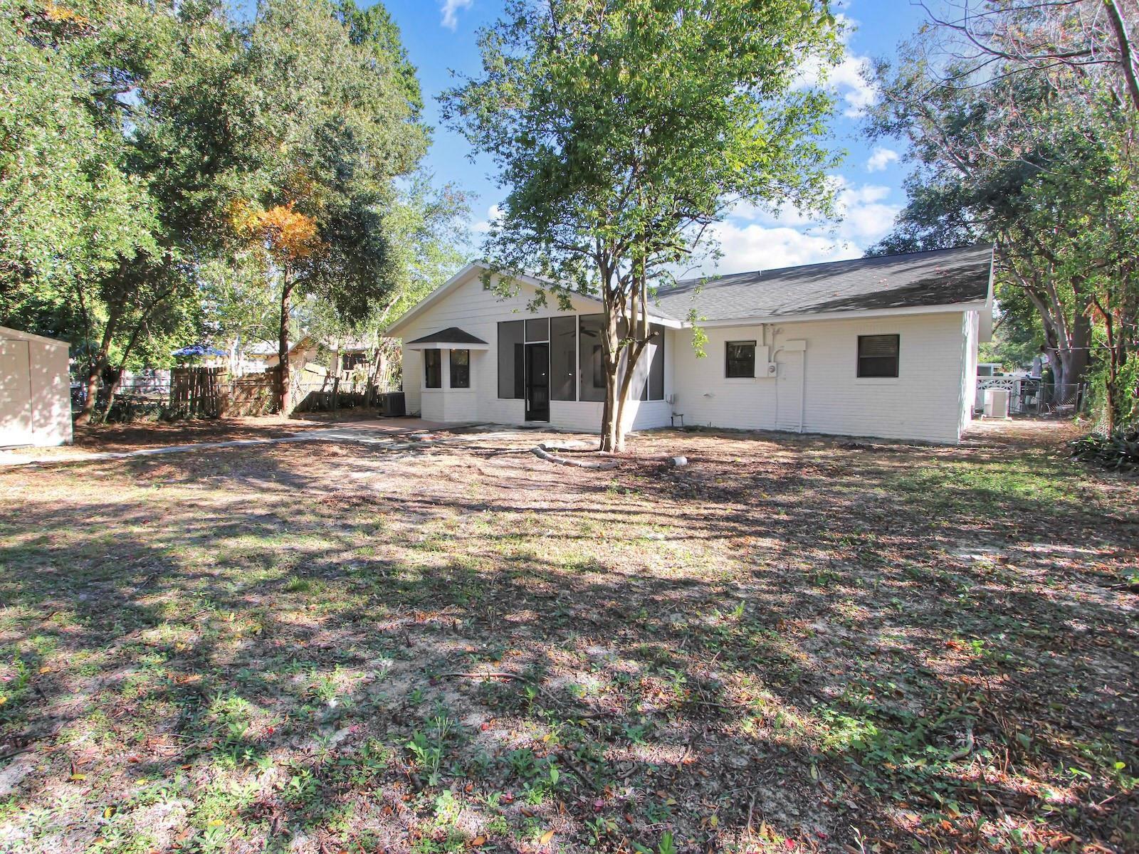 Image 22 of 24 For 1234 Lynwood Avenue