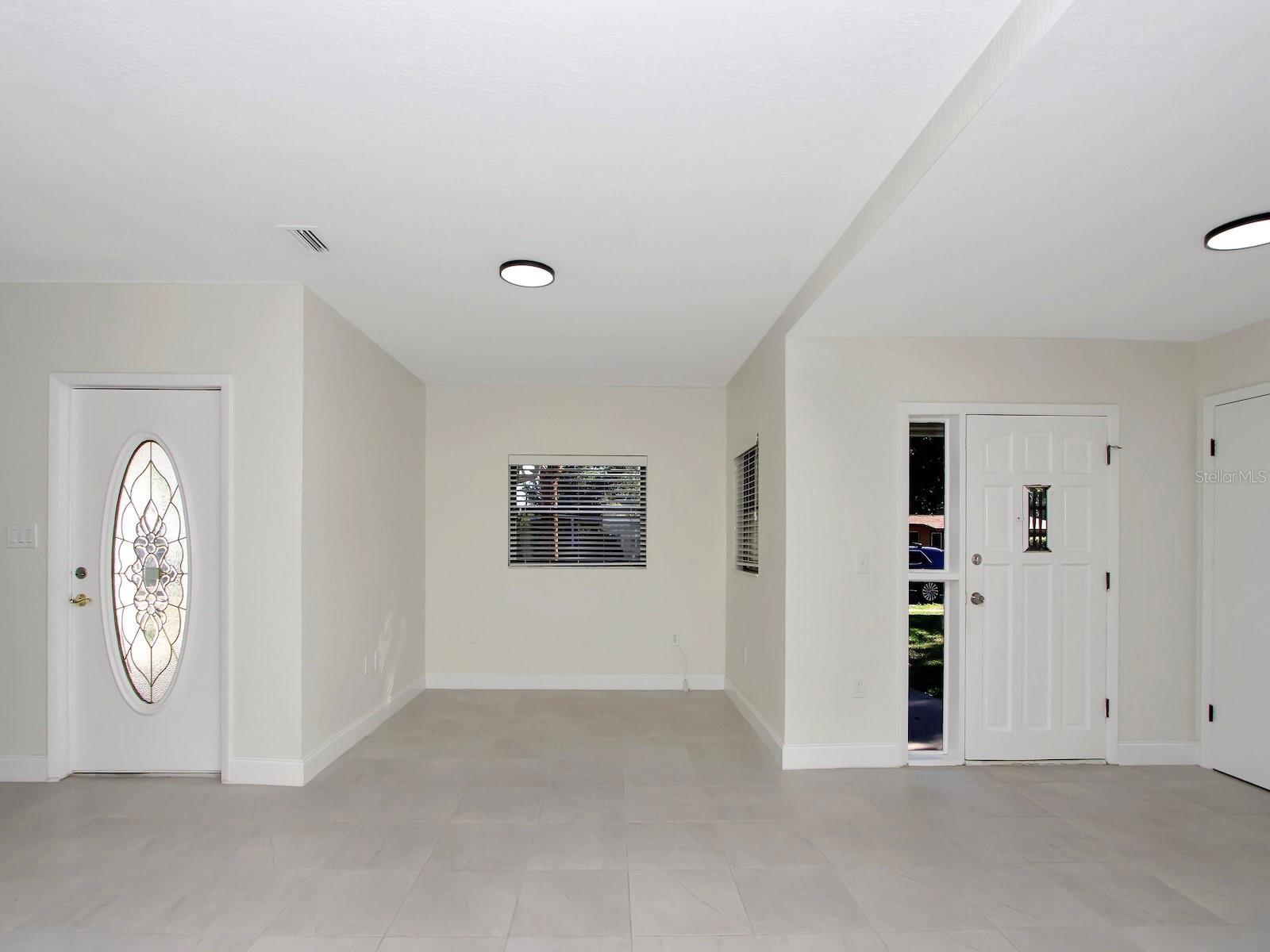 Image 5 of 24 For 1234 Lynwood Avenue