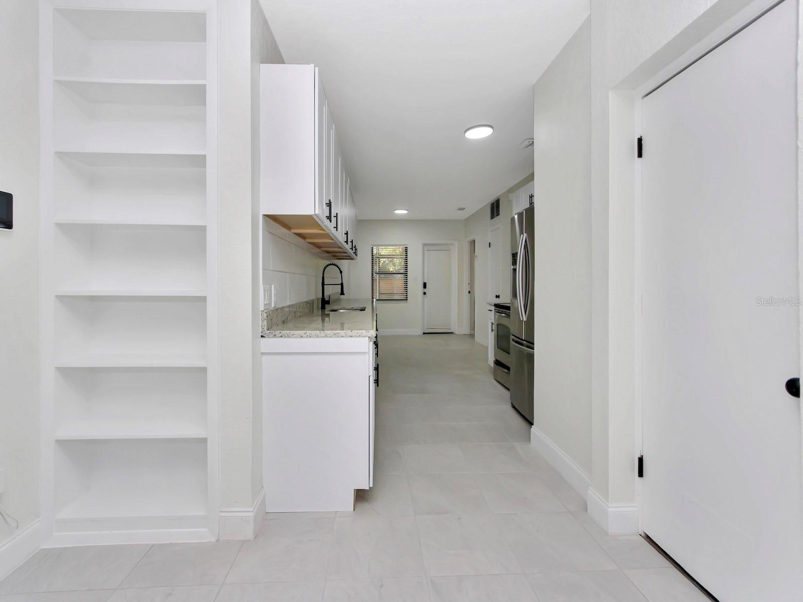 Image 9 of 24 For 1234 Lynwood Avenue