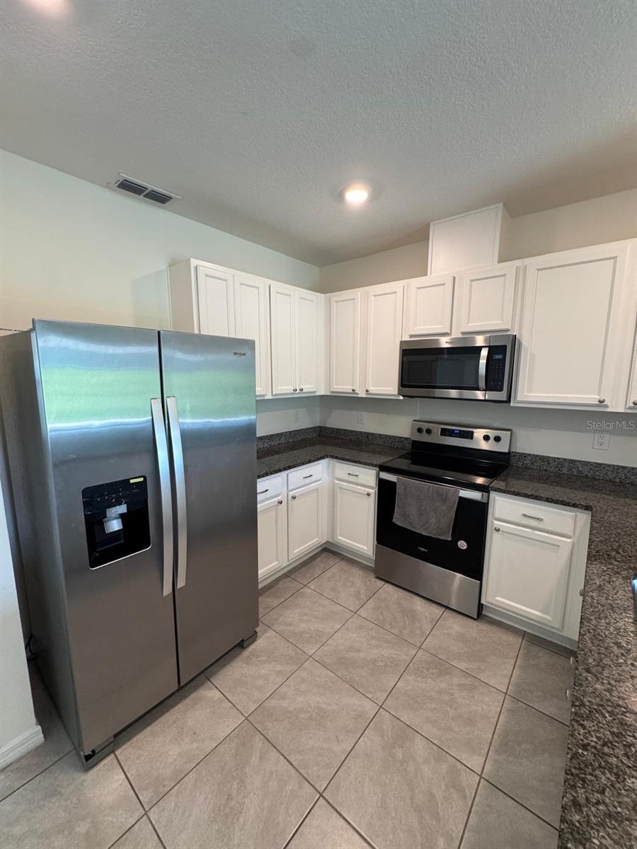 Image 13 of 27 For 2422 Taloncrest Court