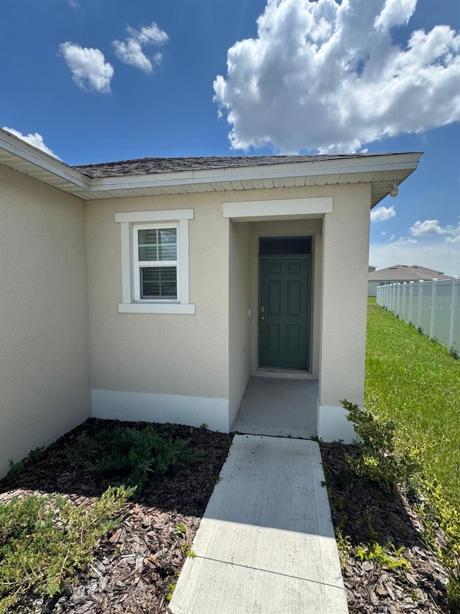 Image 4 of 27 For 2422 Taloncrest Court