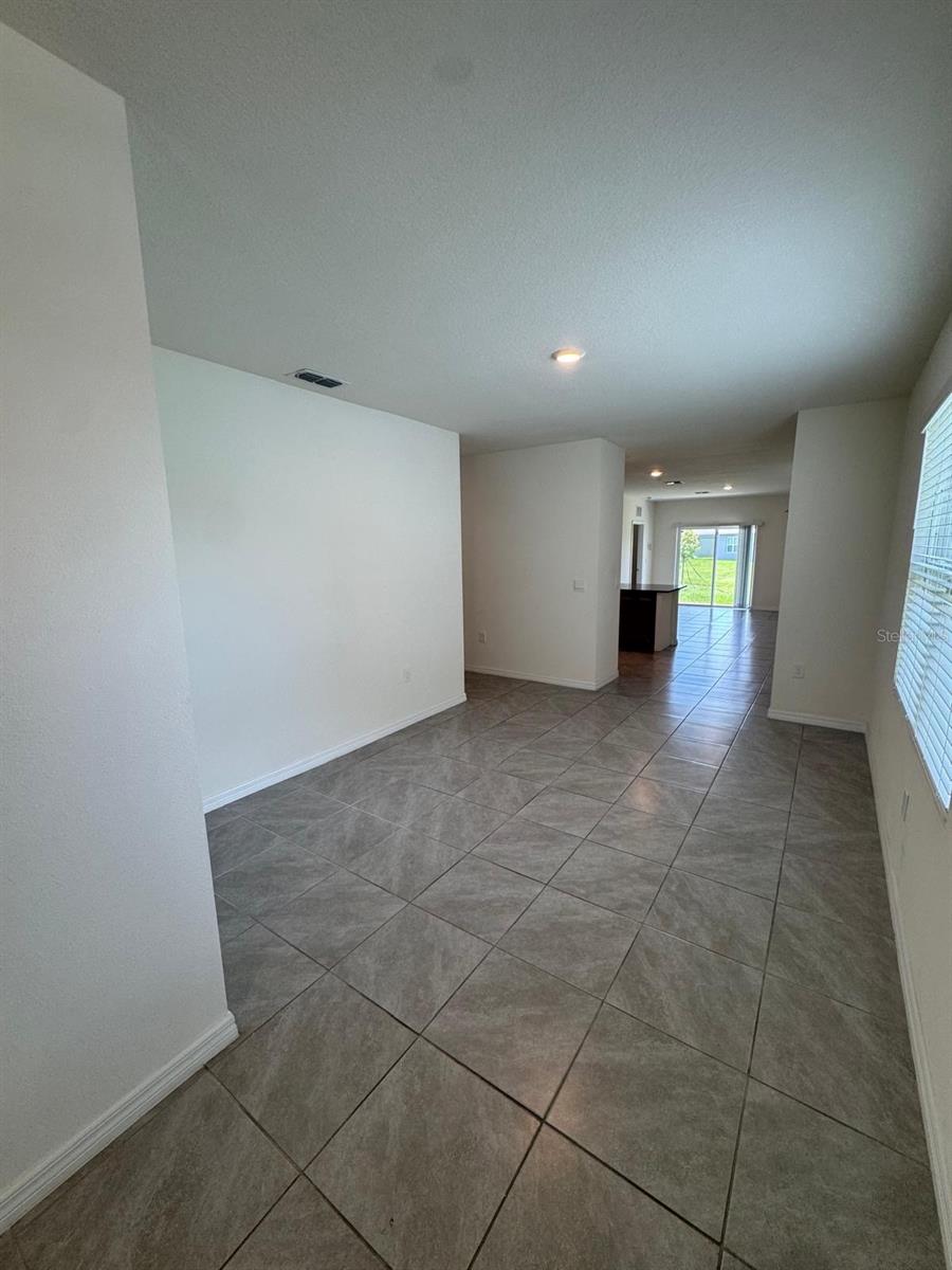Image 6 of 27 For 2422 Taloncrest Court