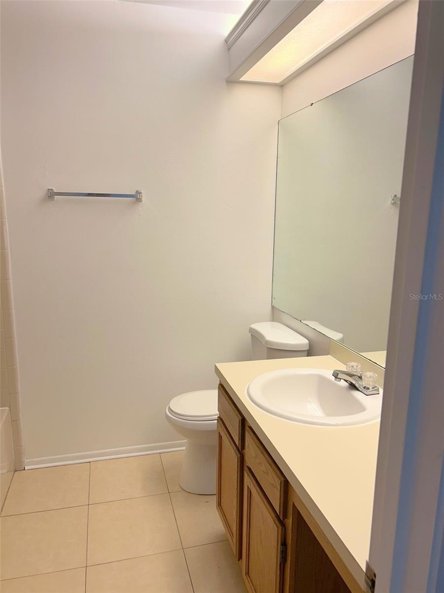 Image 7 of 9 For 2900 Risser Avenue
