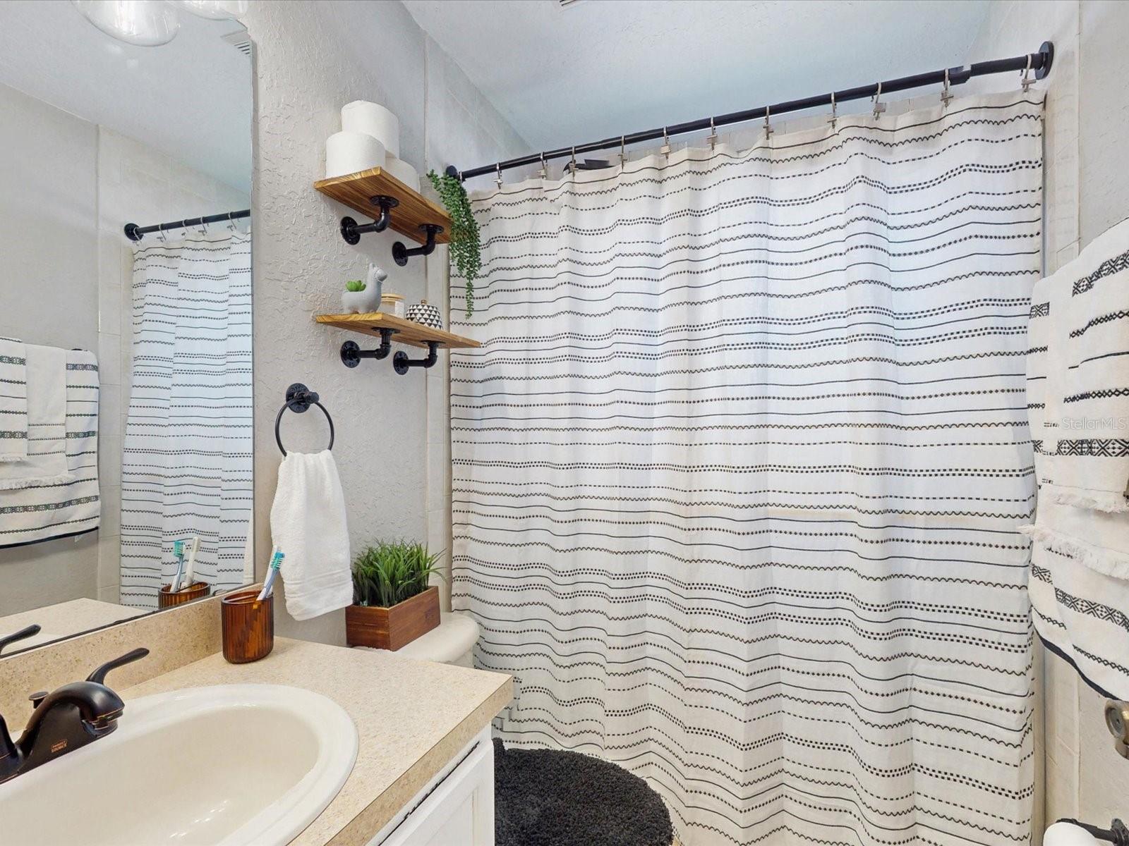 Image 28 of 40 For 411 Mallard Way