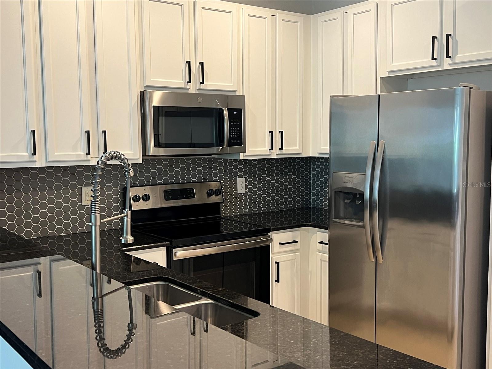 Image 6 of 13 For 8406 Kelsall Drive