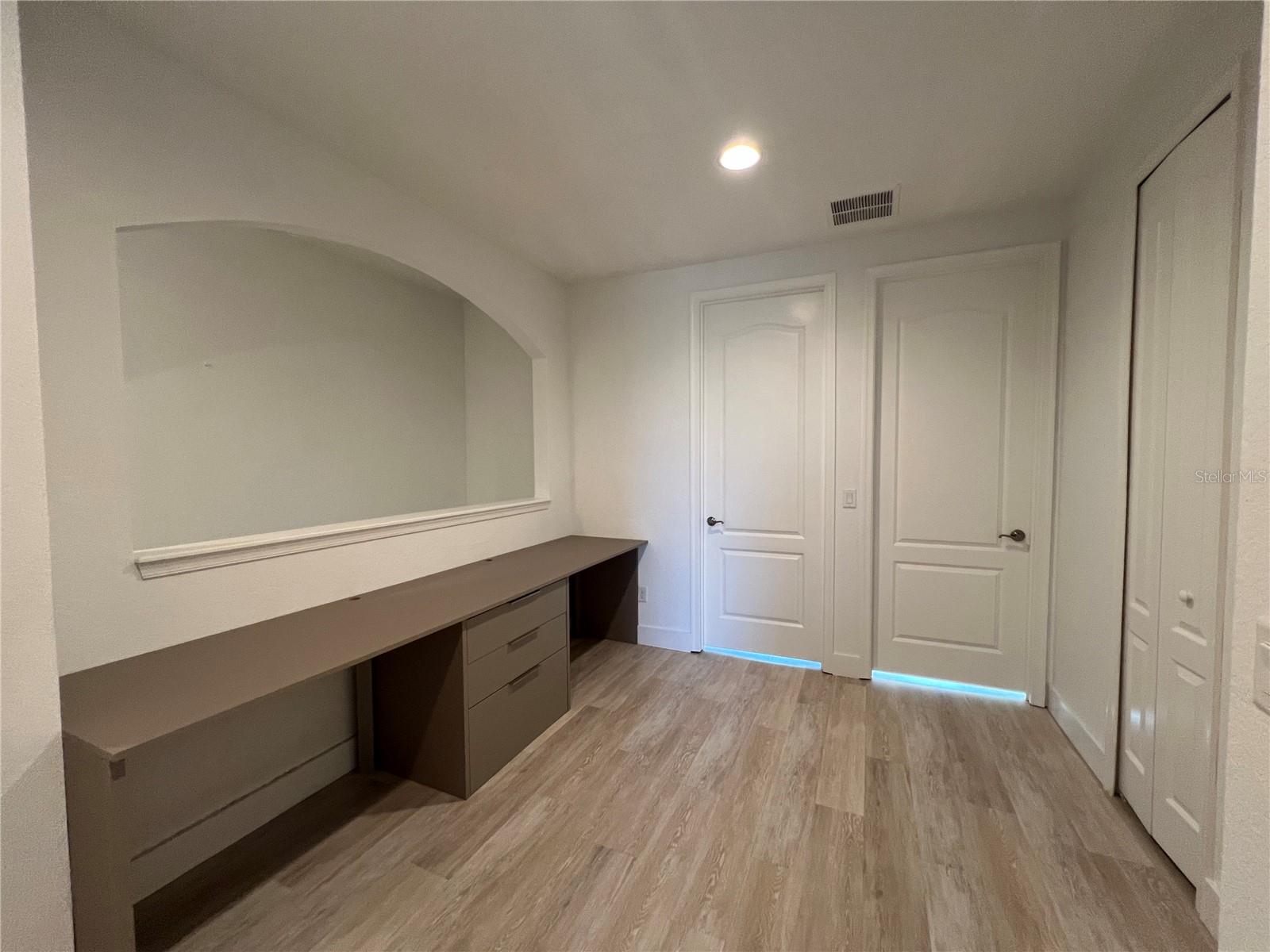 Image 9 of 13 For 8406 Kelsall Drive
