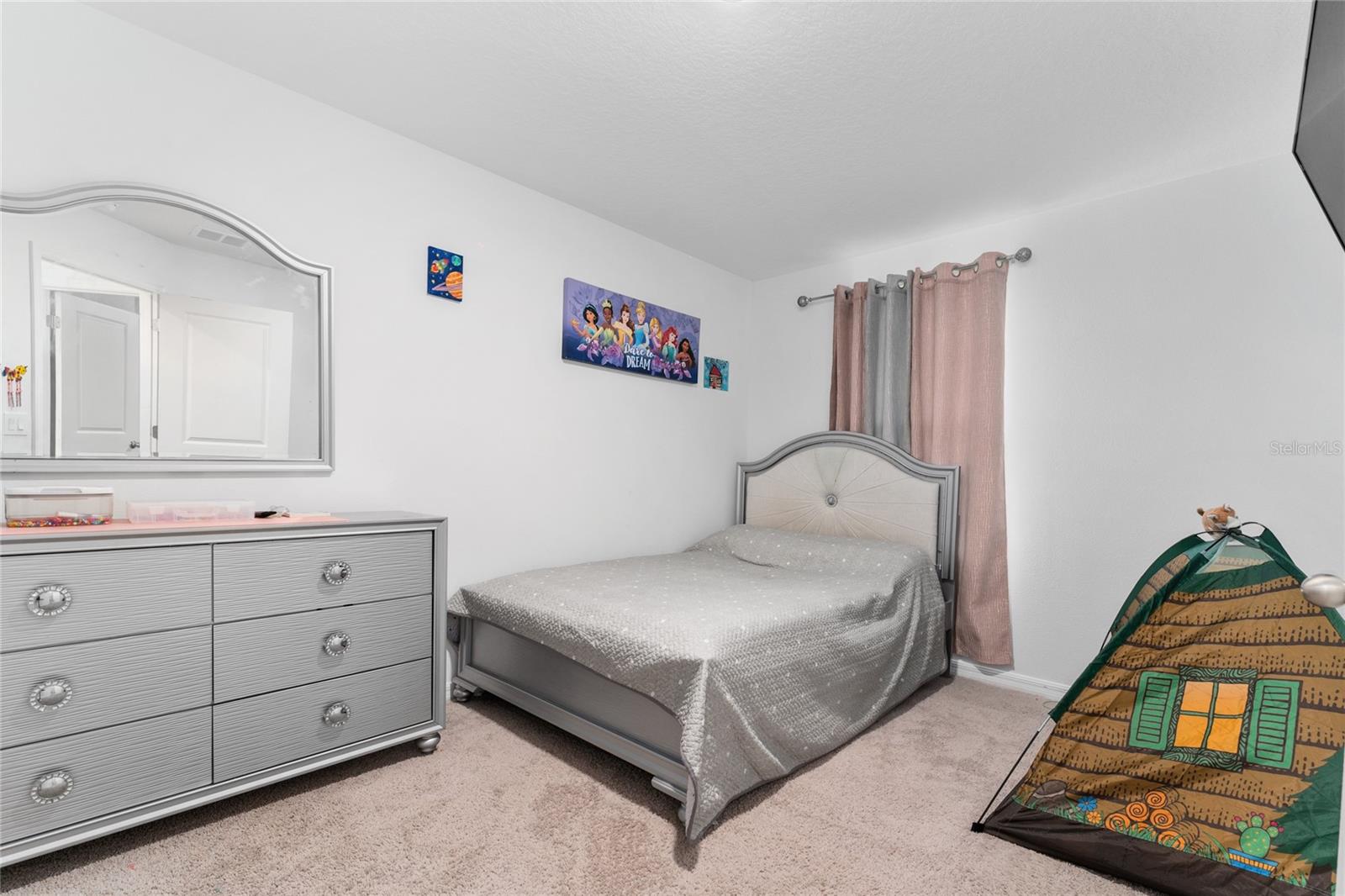 Image 14 of 30 For 1481 Discovery Street