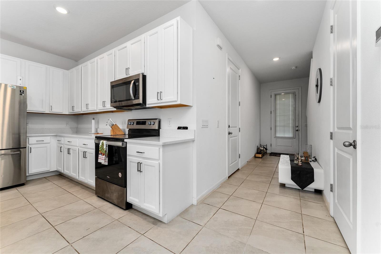 Image 6 of 30 For 1481 Discovery Street