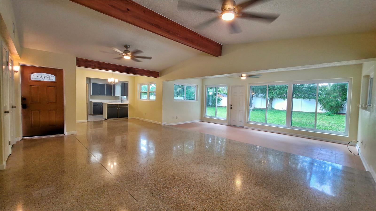 Image 4 of 23 For 518 Oranole Road