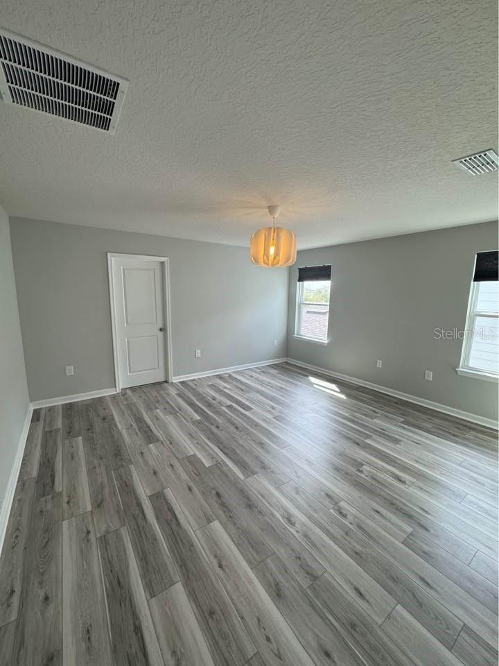 Image 33 of 49 For 5957 Glory Bower Drive