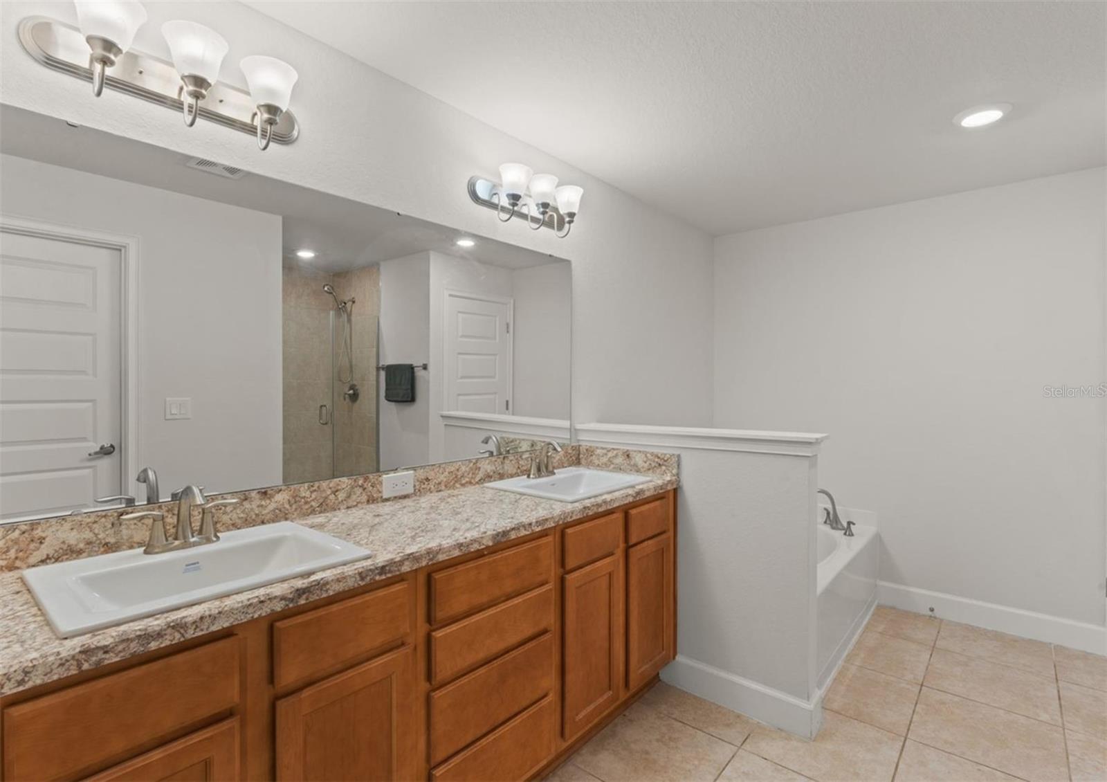 Image 9 of 23 For 636 Tanaro Lane