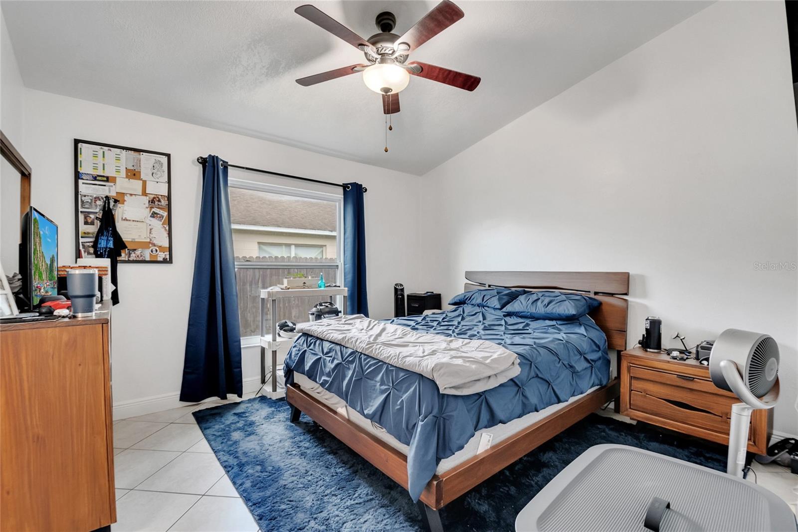 Image 18 of 37 For 13504 Glasser Avenue